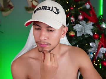 Profile of aaronfox_