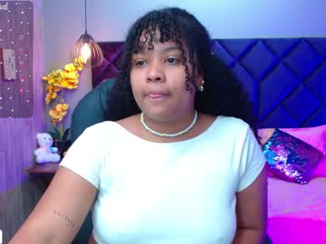 aisha_violet