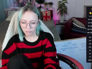 Profile of molly__brown