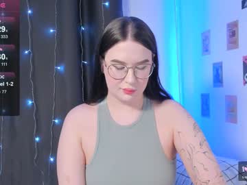 coy_amina_
