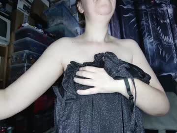 Profile of xnicetitsx