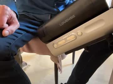 shiny_sissyslut