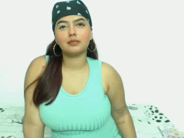 lipsyhot