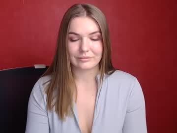 Profile of malaniekiss