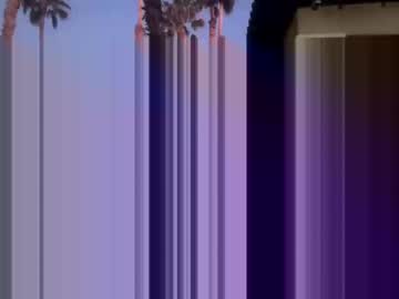 Profile of neonvegasqueen
