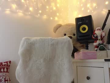 anabelle_wet