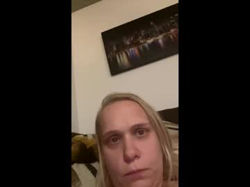 Profile of estee961434