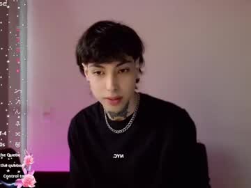 Profile of _alexblunt_