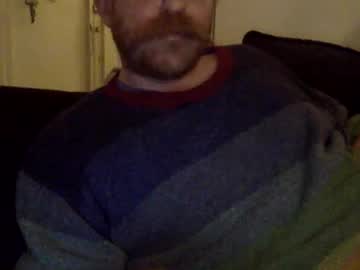 Profile of marriedmannextdoor