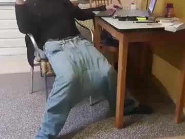 Profile of oldersagger
