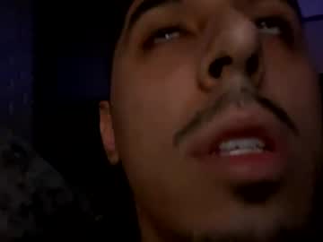 Papichulo0o0 — Chaturbate male cam model