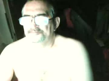 Olinux — Chaturbate male cam model