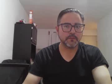 Guapohmoxxx — Chaturbate male cam model