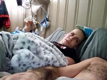 Dodge424 — Chaturbate couple cam model
