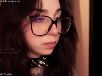 B0pppo — Chaturbate female cam model