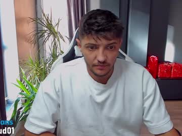 Alphastud_ December 17, 2024