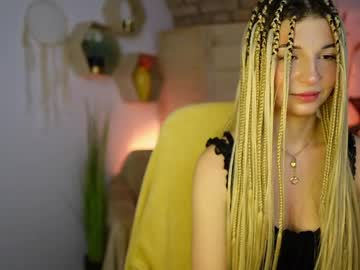 Alicee_Kiss December 17, 2024
