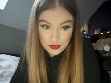 Oliviahot24 December 19, 2024
