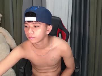 Asianhunk_Zam December 19, 2024