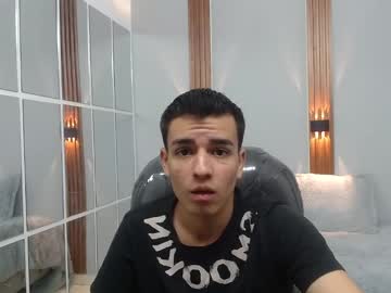 Hot_Boy_X18 December 27, 2024
