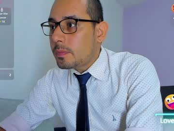 Jhonyalzate January 12, 2025