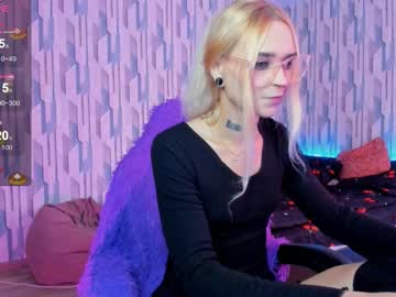 Elli_26 January 22, 2025