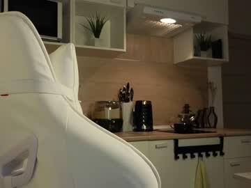 kittysnows photo 3