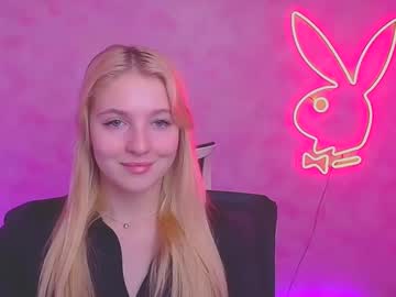 _Mila_La_ February 01, 2025
