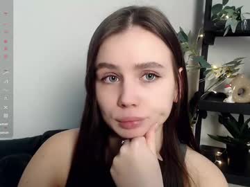 Lolapalmer_ February 03, 2025