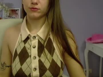 Emilly_Lust99 February 08, 2025