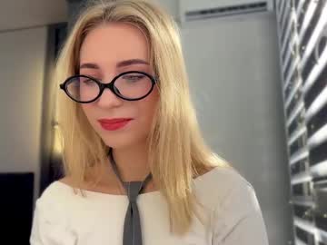 Valeria_Shydreamer February 09, 2025