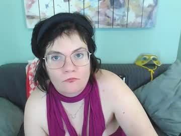 Everly_Rays February 09, 2025