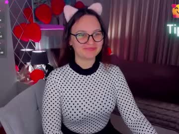 Esterkiss February 17, 2025