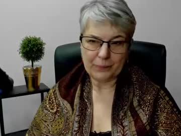 Iris_Xdesire February 18, 2025