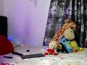 Sweet_Xuee18 April 03, 2025