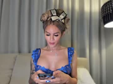 Therealqueenkylie April 05, 2025