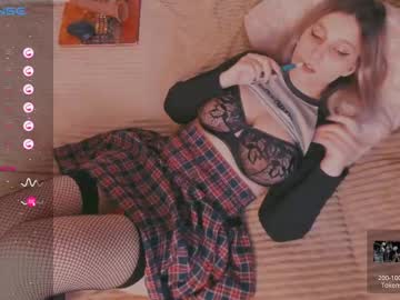 Eva_Gloss April 11, 2025