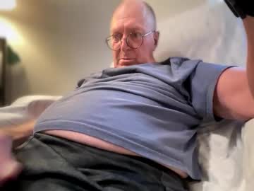 hungsonmumcum2as1 photo 1