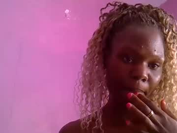 Ehotlove_19 April 18, 2025