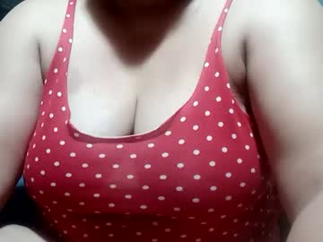Hot_Boobs21 April 21, 2025