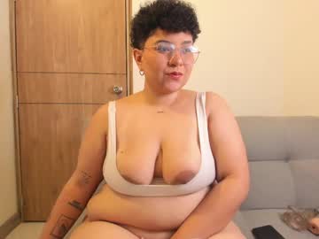 Curly_Cam_Queen May 16, 2025