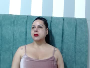 Violeta_Tatiana May 19, 2025