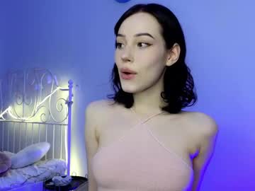 Liaglamour May 21, 2025