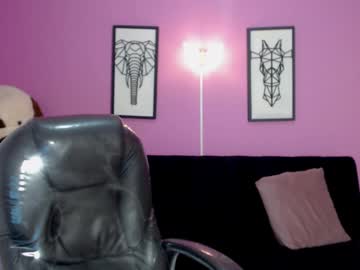 Karlye_Hot May 23, 2025