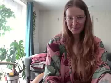 Milf_Tara36 June 01, 2025