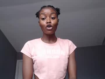 Kandie_Monaee June 04, 2025