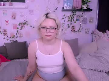 Linafoxxy June 05, 2025