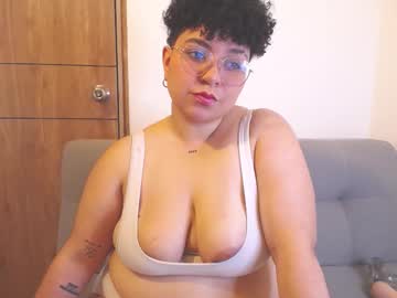 Curly_Cam_Queen July 24, 2025