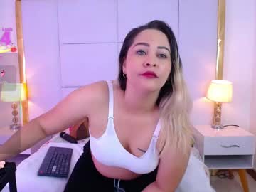 Wandahairymilf July 26, 2025