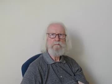 Onanister August 01, 2025